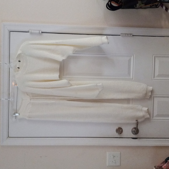 Waffle Knit Set Long Drawstring Pants w/Crop Long Sleeve Sweater Ivory M/L NWOT - Picture 5 of 6